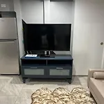 A Cozy 1 Bedroom Apartment